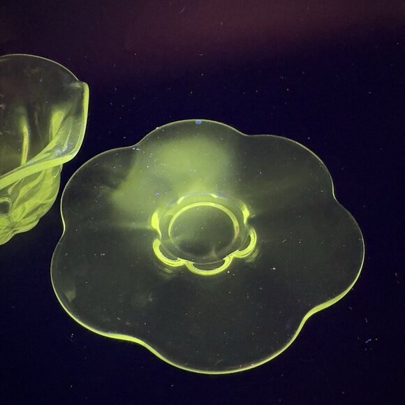 Duncan Miller Glass Company Canterbury Clear Teacup And Saucer Manganese 365nm - Picture 12 of 15